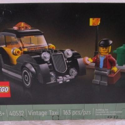 Lego Vintage Taxi building set