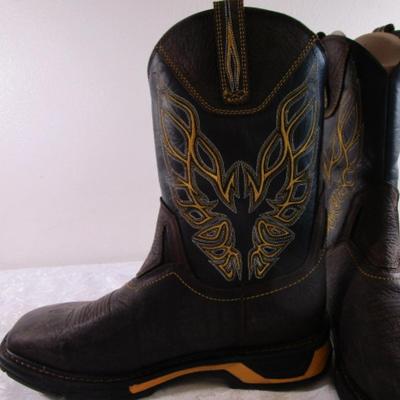 New Ariat men's work cowboy boots