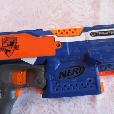 3 Nerf guns