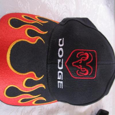 4 Ball caps