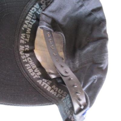4 Ball caps