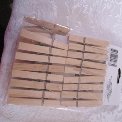 2 pkg of 36 Essentials wooden clothespins
