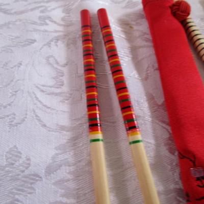 2 sets of chopsticks in cases