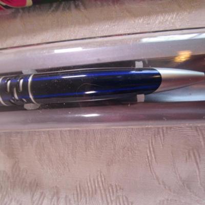 2 pens