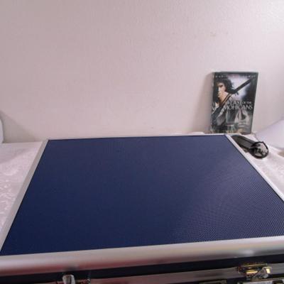 Invicta hard-sided watch case