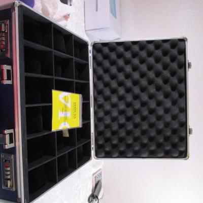 Invicta hard-sided watch case