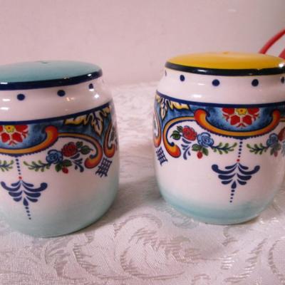 New Euro Ceramica Zanzibar design 4-piece accessory set