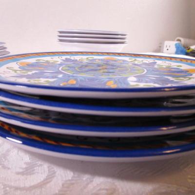 New Certified International Lucca 12-piece Melamine all-purpose dinner set #1