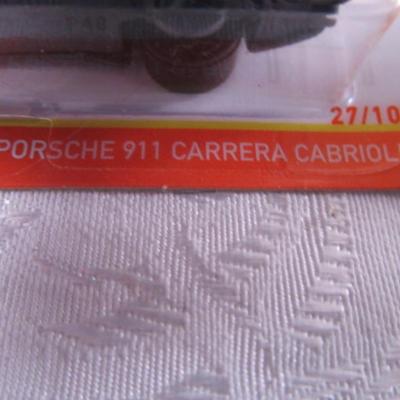2 Matchbox cars