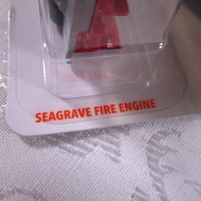 2 Matchbox cars