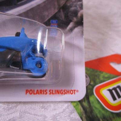 2 Matchbox cars