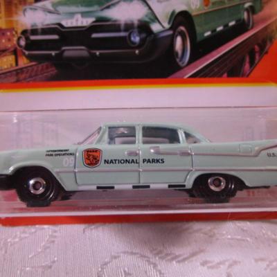 2 Matchbox cars