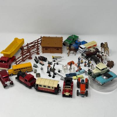Vintage Farm & Town Accessories for Railroad