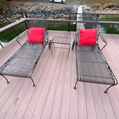 Set of Four Meadowcraft Dogwood Wrought Iron Chaise Loungers