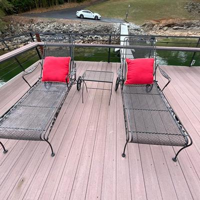 Set of Four Meadowcraft Dogwood Wrought Iron Chaise Loungers
