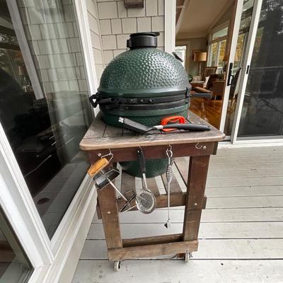 Green Egg Large With Rolling Table
