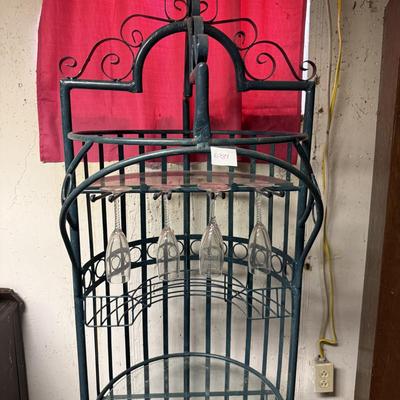 Bar/bottle storage on bottom
