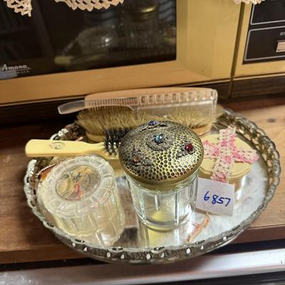 Vanity tray