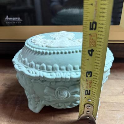 Jasper green trinket box