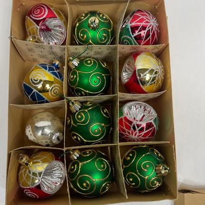 Vintage Christmas Tree Ornaments - multicolored