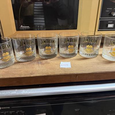 Jim Beam 6 generations of distillers since 1795