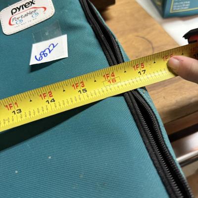 Pyrex portables carrier