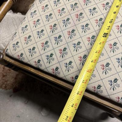 Corner chair