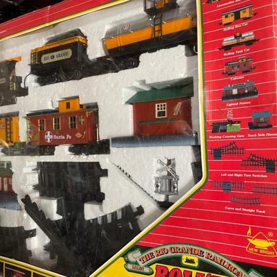 Roll’n Thunder train set and accessory track