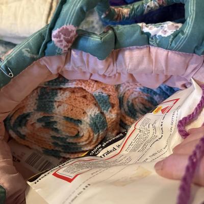 Bag with yarn