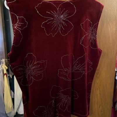 Beautiful holiday layering top