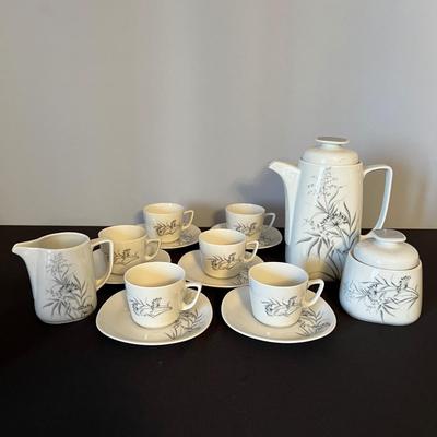 Vintage Winterling Schwarzenbach Bavaria Germany Porcelain Tea Set