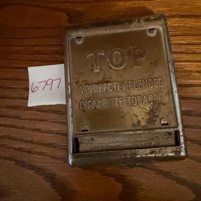 Top cigarette roller