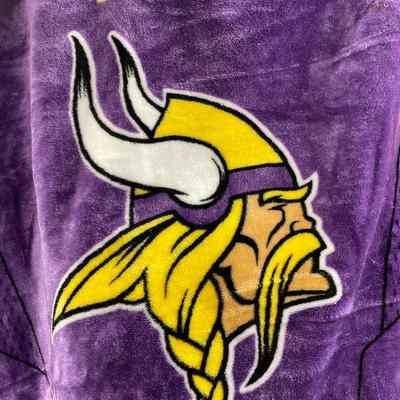 Quilts. Vikings blanket and more blankets