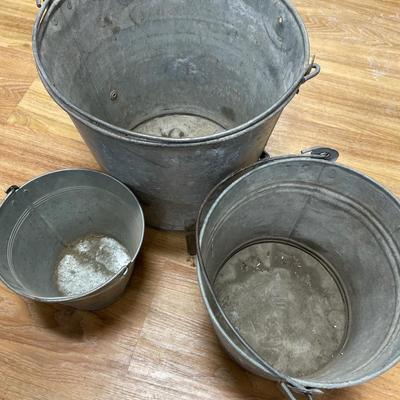 3 metal buckets