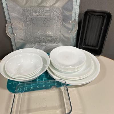 White corelle plates