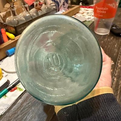 Atlas jar