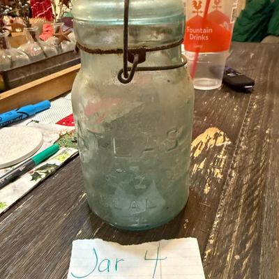 Atlas jar