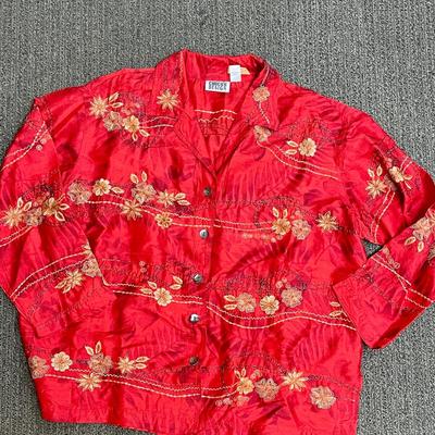 Chico's Design Size 3 100% silk top blouse