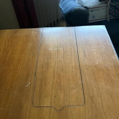 Portable sewing table for your quilt retreats