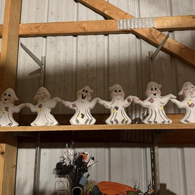 Ceramic ghosts-hand in hand