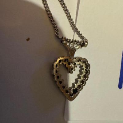 18kt Gold Heart pendant and 14kt chain