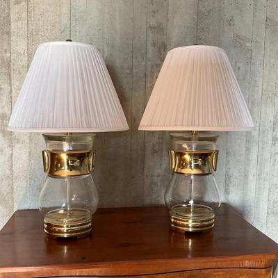 UB780 Pair of Vintage Chapman Glass Brass Lamps