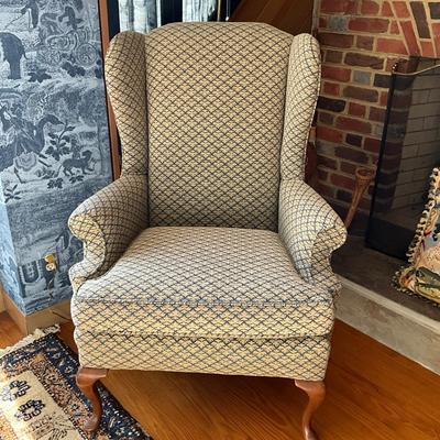 UB785 Vintage Upholstered Wingback Chair