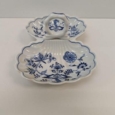 Vintage Blue Danube Open Nut Candy Dish Blue Onion Pattern