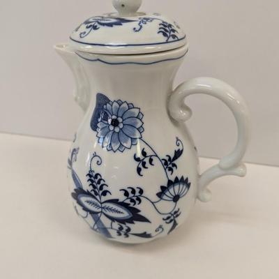 Vintage Blue Danube Coffee/Tea Pot Blue Onion Pattern