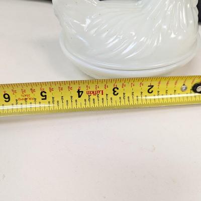 Milk Glass Nesting Hen