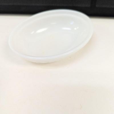 Milk Glass Nesting Hen