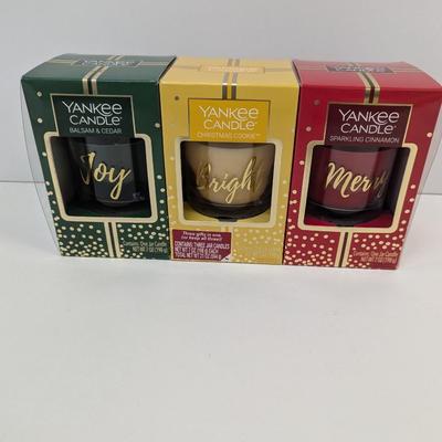 Set Of 3 Yankee Candles