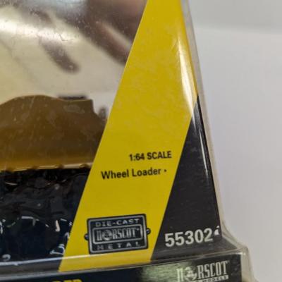 1:64 CAT 988H Wheel Loader Die Cast Replica