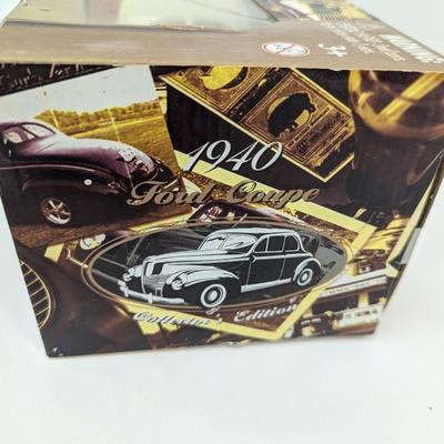 1:18 Motor Max Die Cast Metal & Plastic 1940 Ford Coupe